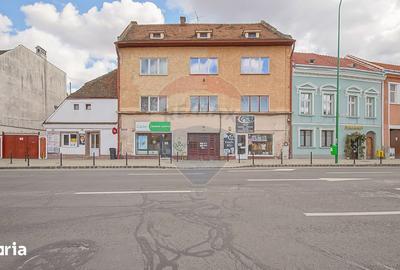 Apartament cu 2 camere semidecomandat în Centrul Istoric - 2