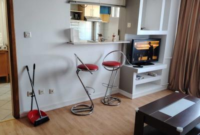 Apartament cu 2 camere semidecomandat în Crângași