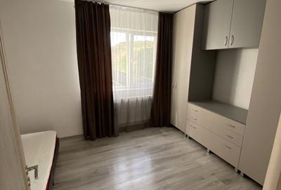 Apartament cu 3 camere decomandat în Florești - 6