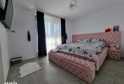 Casă cu 5 camere cu Teren 603 Mp în Central