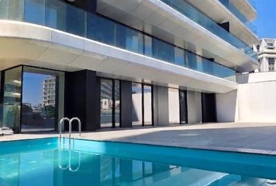Apartament cu 4 camere decomandat în Floreasca