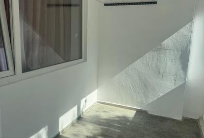 Apartament cu 2 camere decomandat în Crâng