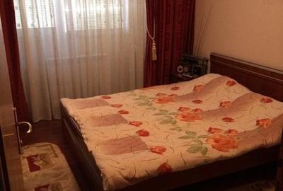 Apartament cu 3 camere decomandat în Lacul Tei - 8