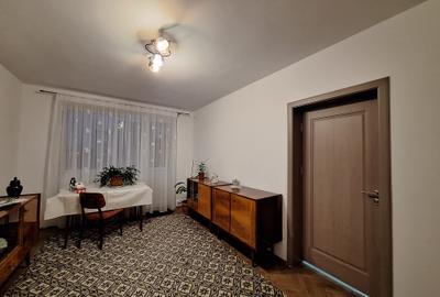 Apartament cu 2 camere decomandat în Delfinariu - 2