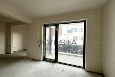Apartament cu 3 camere semidecomandat în Someșeni