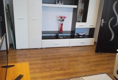 Apartament cu 2 camere semidecomandat în Central - 3