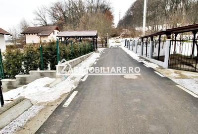 Teren Construcții intravilan de 800 mp, în Corunca