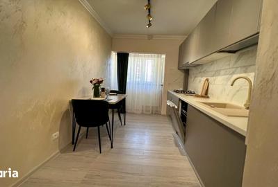Apartament cu 3 camere decomandat în Ștefan cel Mare