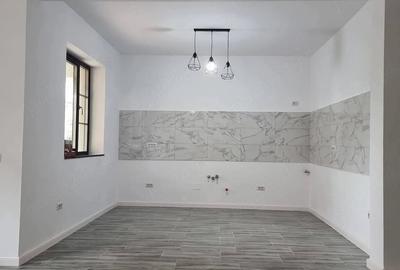 Casă cu Teren 170 Mp în Central - 3