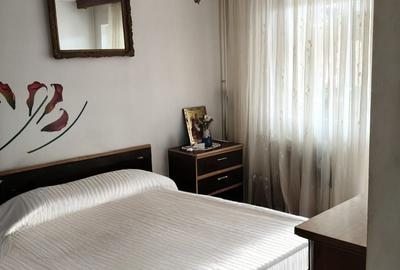 Apartament cu 2 camere decomandat, mobilat în Apărătorii Patriei