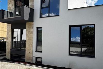 Apartament cu 4 camere semidecomandat în Andrei Mureșanu - 23