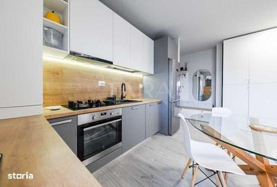 Apartament cu 2 camere semidecomandat în Chinteni