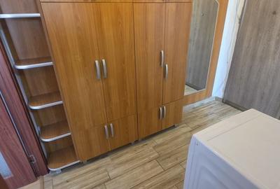 Apartament cu 2 camere nedecomandat în Central