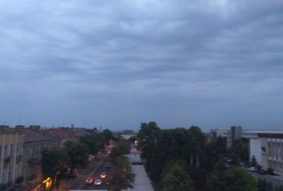 Spațiu comercial, de 350 mp, în Ultracentral - 7
