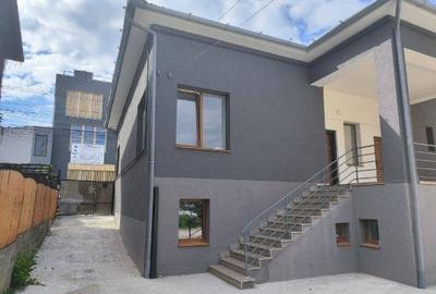 Casă individuală cu 4 camere cu Teren 1000 Mp în Andrei Mureșanu