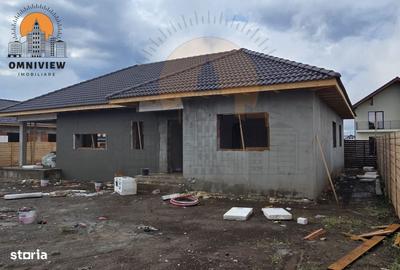 Casă cu 4 camere în Central - 2