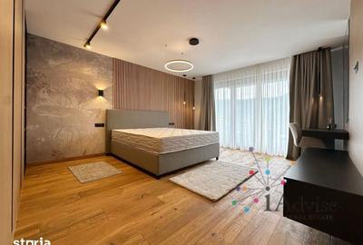 Apartament cu 3 camere în Schei - 4