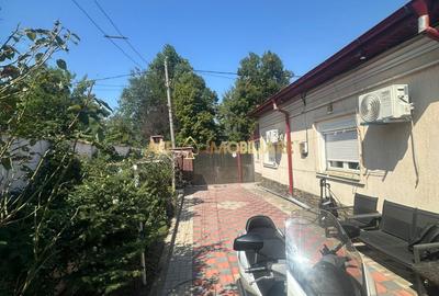 Casă individuală cu 4 camere cu Canalizare în Doamna Ghica