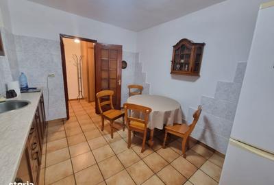 Apartament cu 2 camere decomandat în Republicii - 7