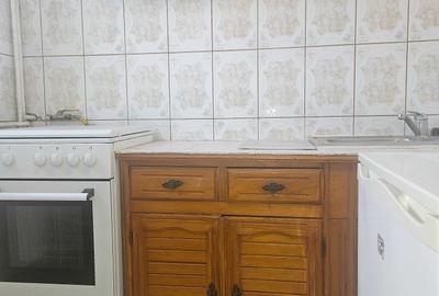 Garsonieră semidecomandată în Confecții