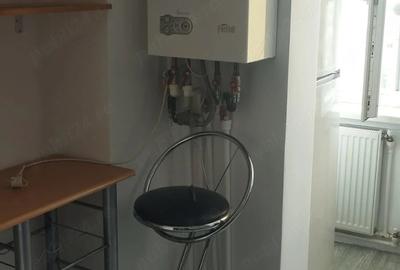 Garsonieră decomandată în Piața Centrală - 3