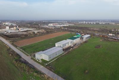 Spațiu industrial, în Est - 1