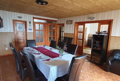Casă cu 7 camere cu Teren 748 Mp în Borlești - 5