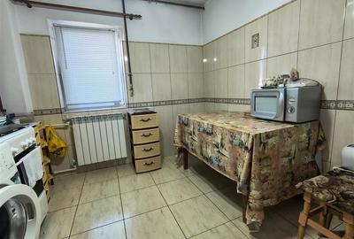 Apartament cu 4 camere decomandat în Inel II