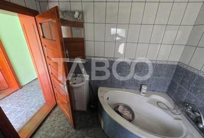 Casă individuală cu 4 camere cu Canalizare în Rășinari - 7