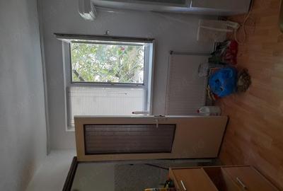 Apartament cu 3 camere nedecomandat în Rahova - 3