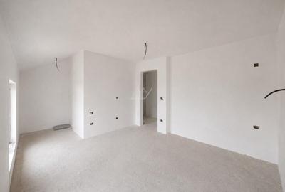 Duplex cu 3 camere cu Canalizare în Urseni - 9