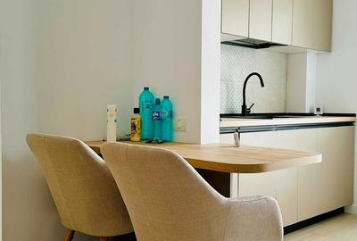 Apartament cu 2 camere semidecomandat în Central