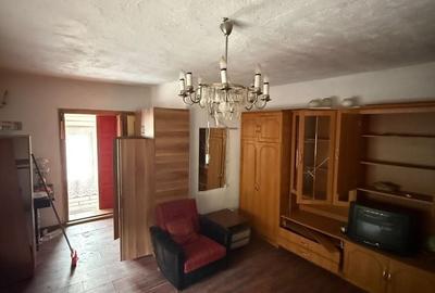 Casă cu 2 camere în Vâlcele
