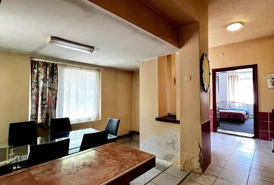 Casă cu 3 camere cu Teren 1000 Mp în Sânmartin