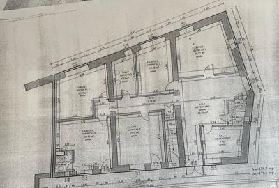 Casă individuală cu 7 camere cu Teren 100 Mp în Calea Moldovei