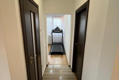 Apartament cu 4 camere circular, mobilat în Giurgiului - 20