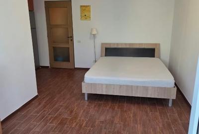 Garsonieră semidecomandată, mobilată în Titan
