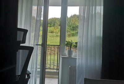 Apartament cu 3 camere semidecomandat în Florești - 2