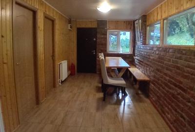 Casă individuală cu 4 camere cu Canalizare în Central - 6
