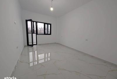 Garsonieră decomandată în Cug - 3