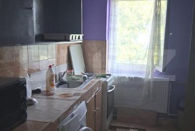 Apartament cu 2 camere semidecomandat, mobilat în Podu Roș - 3
