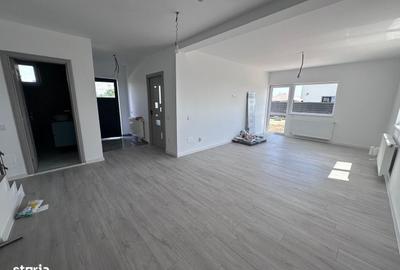 Casă cu 3 camere cu Teren 260 Mp în Clinceni