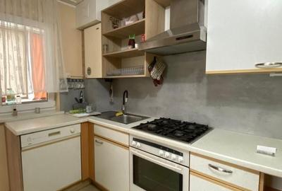 Apartament cu 2 camere decomandat în Micro 15 - 5