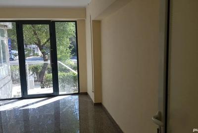 Spațiu comercial, de 20 mp, în Siderurgiștilor - 7