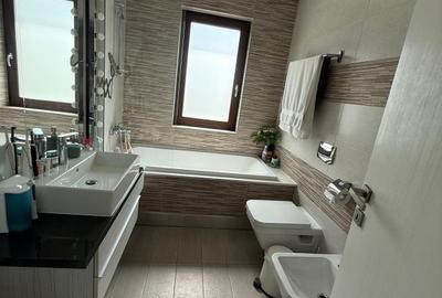 Apartament cu 2 camere decomandat în Ultracentral
