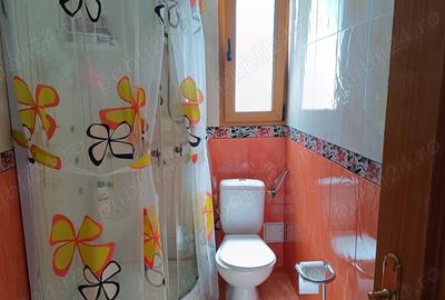 Casă cu 5 camere cu Teren 343 Mp în Poiana - 7