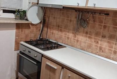 Apartament cu 2 camere decomandat în Dristor