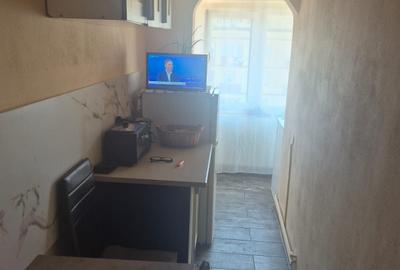 Garsonieră semidecomandată în Micro IV - 6