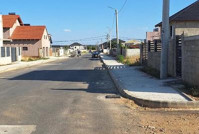 Casă cu 4 camere cu Teren 270 Mp în Periferie