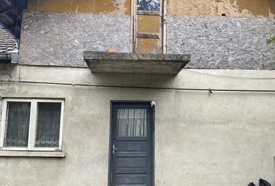Spațiu comercial, în Voila - 1